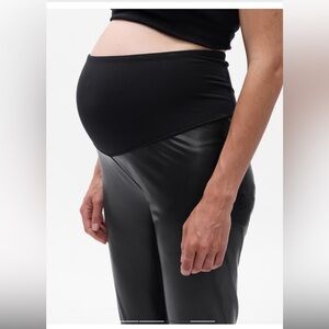 New-gap-maternity S-black-vegan leather leggings. Smooth, flat, wide waistband.